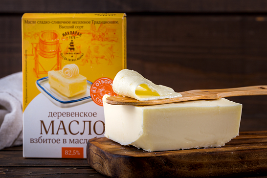 Масло сливочное деревенское 82,5% 180 гр.